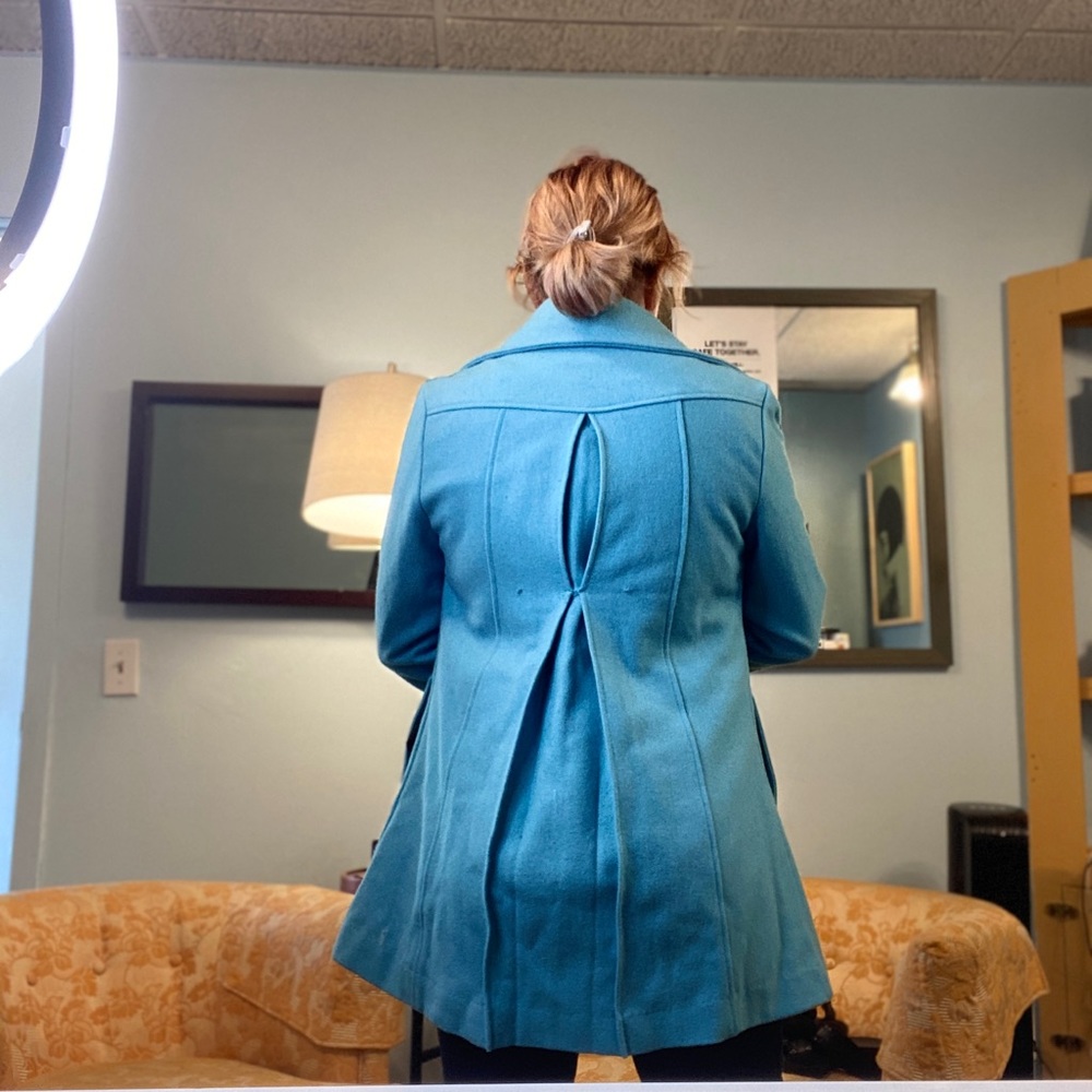 Fall coat - Picture 3 of 5